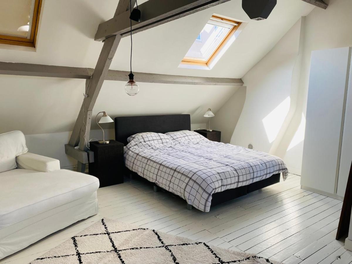 O-Sea House: Herenwoning In Belle Epoque Wijk Te Oostende Dış mekan fotoğraf